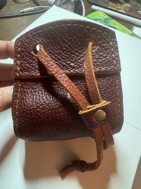Portland leather pixie pouch in nutmeg